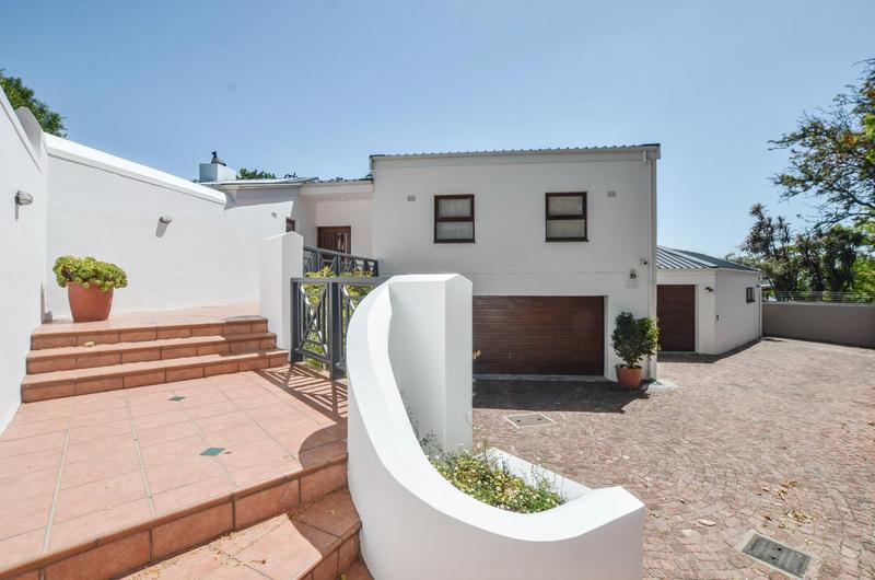 6 Bedroom Property for Sale in Welgemoed Western Cape